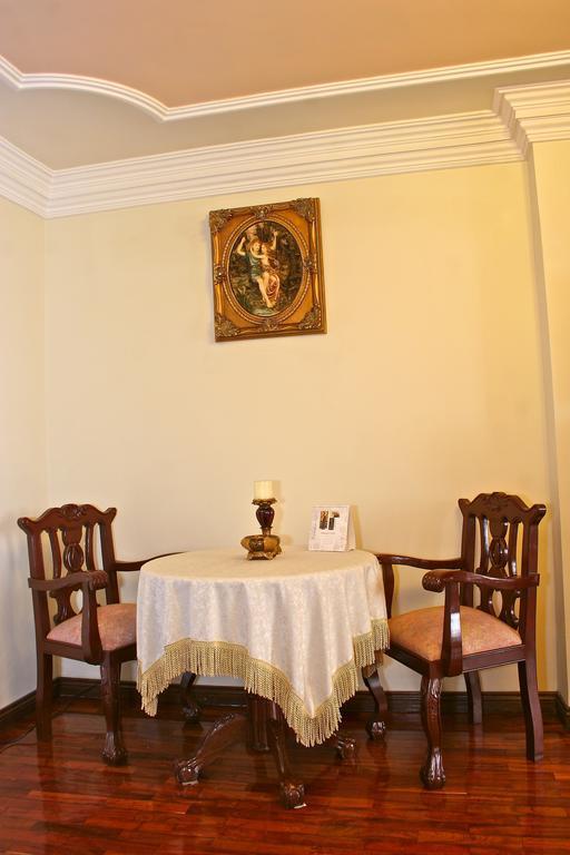סוקרה San Marino Royal Hotel מראה חיצוני תמונה