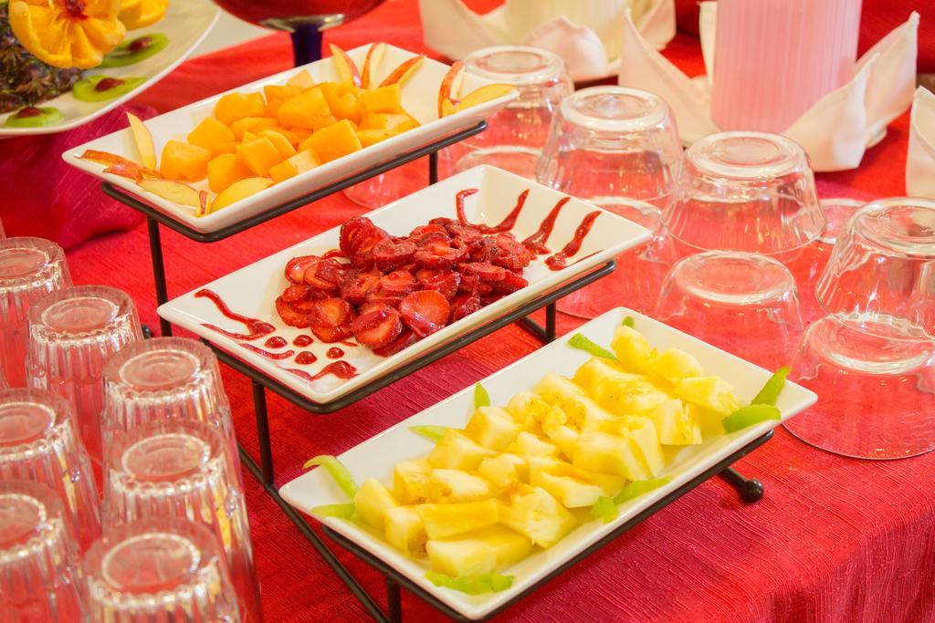 סוקרה San Marino Royal Hotel מראה חיצוני תמונה